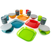 Infinity 4 Person Deluxe Tableset, Multicolor - Kompletní sada nádobí pro 4 osoby z čirého a recyklovatelného plastu. Affekt.cz