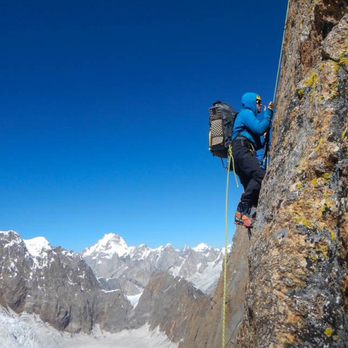 Mountain Equipment Tupilak 37+