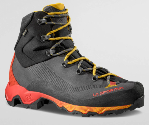 La Sportiva Aequilibrium Trek GTX