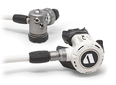 Apeks XL4/DB4+
