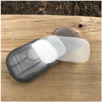 Lifeventure Shaving Leaves