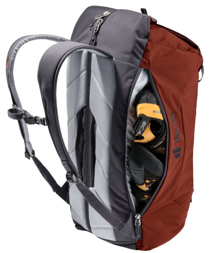 Deuter Gravity Motion