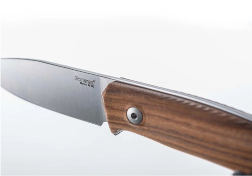 LionSteel M1 ST