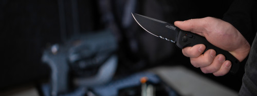 Sog Tac AU Compact Partially Serrated