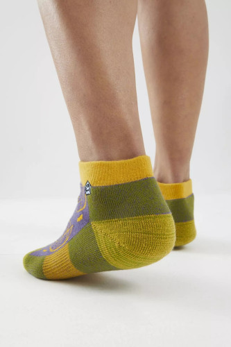 E9 Leaf Socks